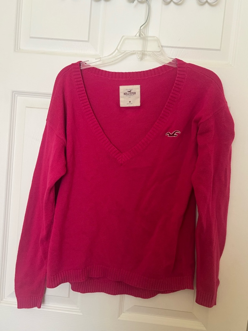 Y2K Hollister pink v neck sweater size medium